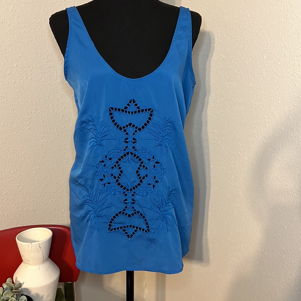 Zara embroidered cut out tank - Picture 2 of 5